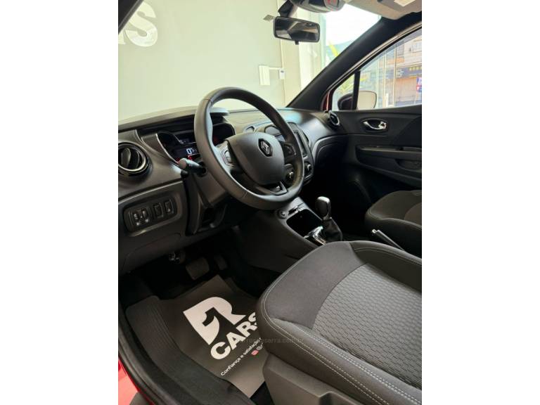 RENAULT - CAPTUR - 2020/2021 - Vermelha - R$ 87.000,00