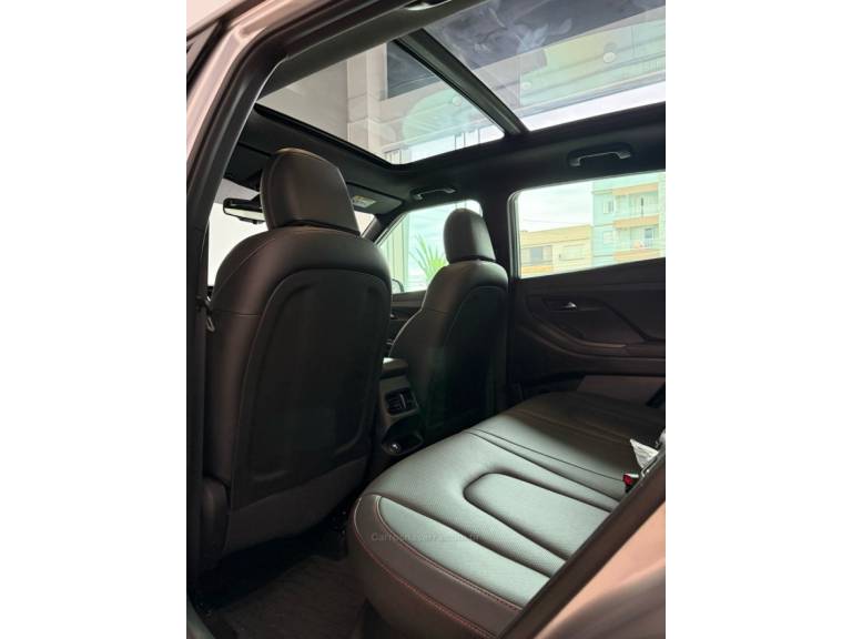 HYUNDAI - CRETA - 2023/2024 - Prata - R$ 149.000,00