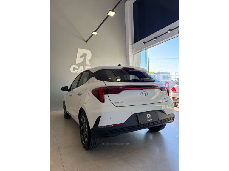 HYUNDAI - HB20 - 2023/2024 - Branca - R$ 99.000,00